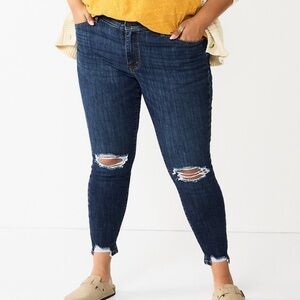 Sonoma premium mid rise ankle skinny jeans!